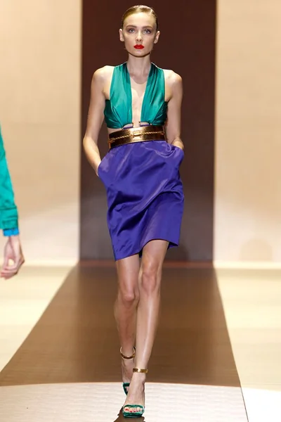 Look 7